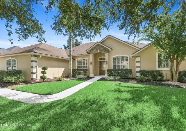 Photo 3 of Sale Pending at 1304 Honeysuckle Dr, Saint Johns, FL 32259 | MLS# 2160398 | Listing updated on 2026-08-24