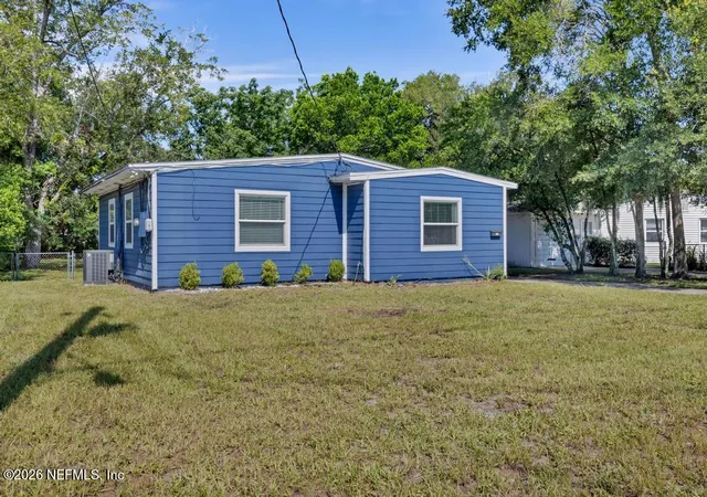 1st image of 3814 Eve Dr W, Jacksonville, FL 32246 | MLS# 2160479