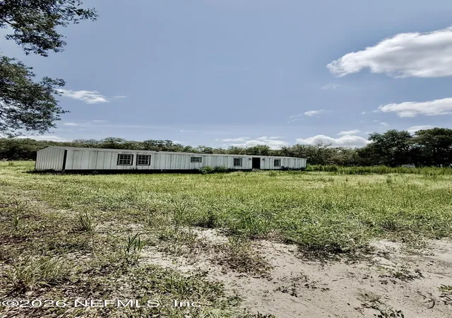 3rd image of 7435 Caribbean Cir, Keystone Heights, FL 32656 | MLS# 2160395