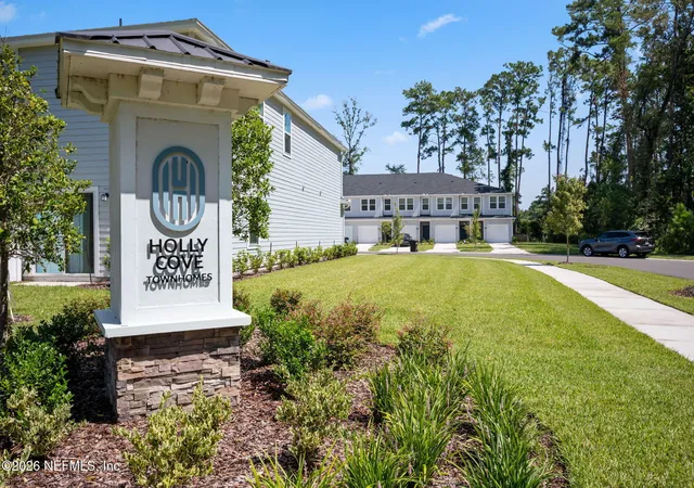 Photo 1 of Townhouse for sale at 514 Holly Lakes Dr, Orange Park, FL 32073 | MLS# 2161004 | Listing updated on 2026-09-13