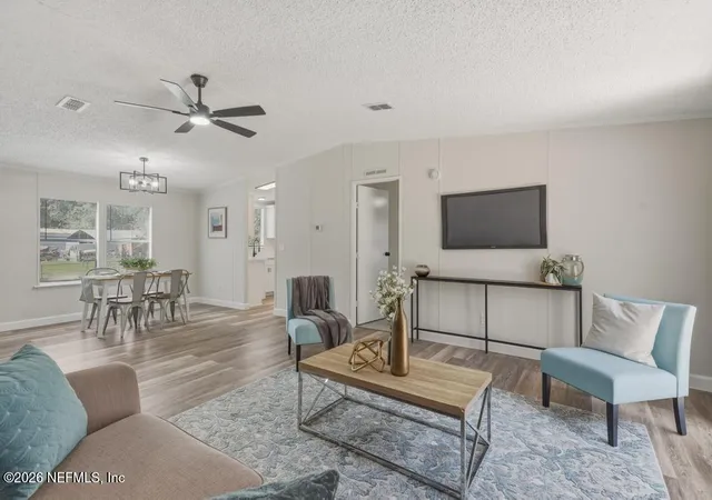 3rd image of 6333 Vanderbilt Dr, Keystone Heights, FL 32656 | MLS# 2160557