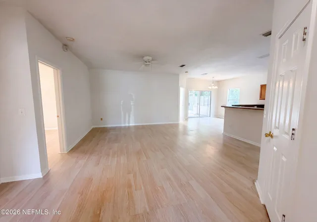 Photo 3 of Sale Pending at 410 S 10th Street, Fernandina Beach, FL 32034 | MLS# 2160465 | Listing updated on 2026-08-29