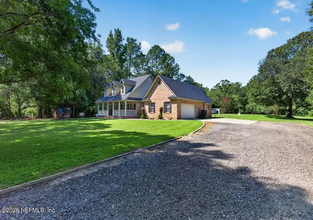 Photo 2 of Sale Pending at 44041 Maplewood Ct, Callahan, FL 32011 | MLS# 2160971 | Listing updated on 2026-09-10