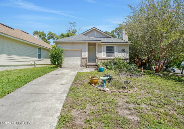 4th image of 11201 Mikris Dr S, Jacksonville, FL 32225 | MLS# 2160927