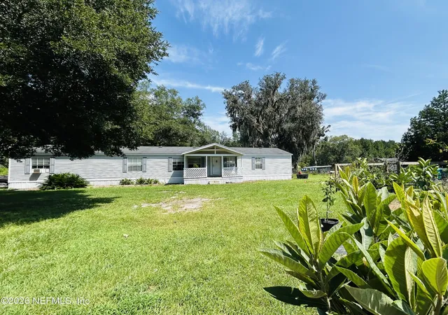 Photo 3 of Manufactured home for sale at 13743 Cedar Crk Dr, Sanderson, FL 32087 | MLS# 2160560 | Listing updated on 2026-09-07