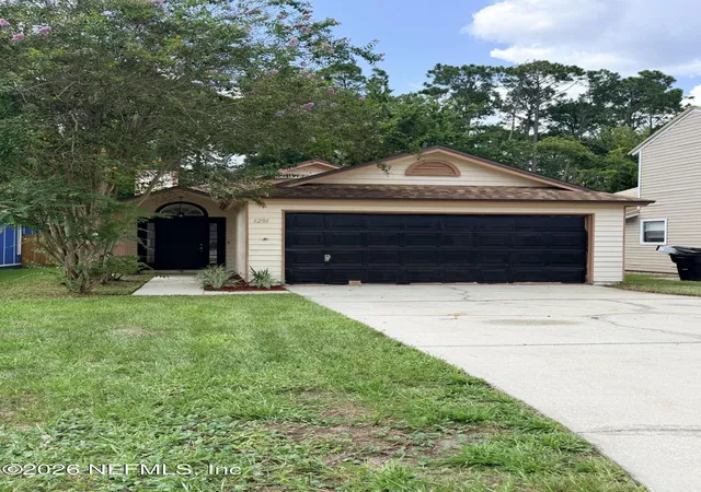 Photo 3 of Single family home for sale at 1281 Independence Dr, Orange Park, FL 32065 | MLS# 2160580 | Listing updated on 2026-08-30