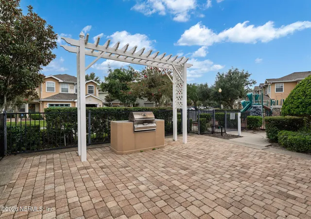 2nd image of 8550 Argyle Business Loop, Jacksonville, FL 32244