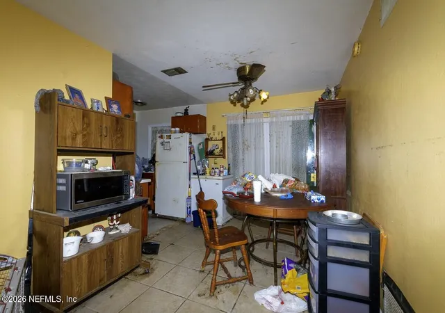 4th image of 3070 Ricky Dr, Jacksonville, FL 32223 | MLS# 2160599