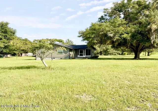 23rd image of 137 Hill St, Hawthorne, FL 32640 | MLS# 2160787