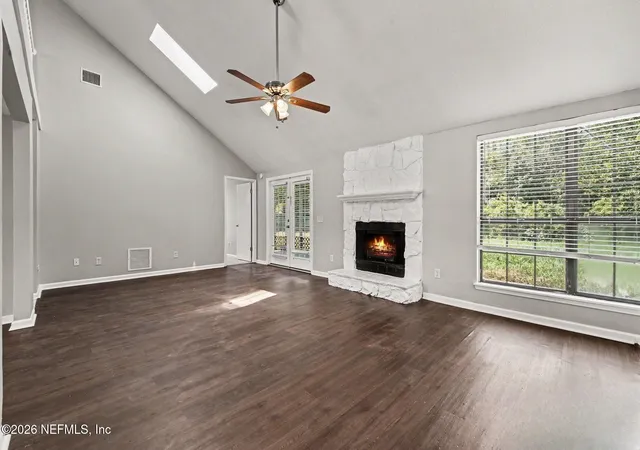 5th image of 2172 Aztec Dr W, Jacksonville, FL 32246 | MLS# 2160888