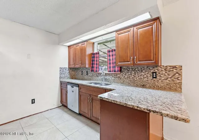 5th image of 1227 Turtle Creek Dr S, Jacksonville, FL 32218 | MLS# 2160736