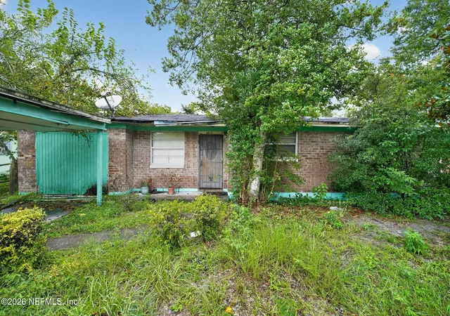 2nd image of 4915 Chivalry Dr, Jacksonville, FL 32208 | MLS# 2160796