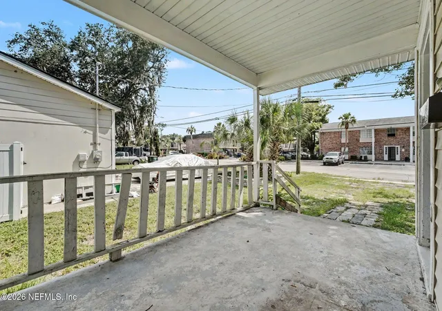 Photo 3 of Sale Pending at 328 Laurina St, Jacksonville, FL 32216 | MLS# 2160890 | Listing updated on 2026-08-31