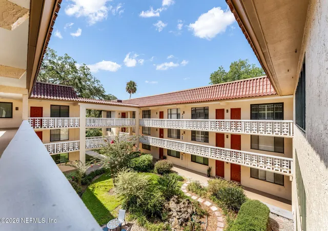 4th image of 1810 Sevilla Blvd #302, Atlantic Beach, FL 32233 | MLS# 2160948