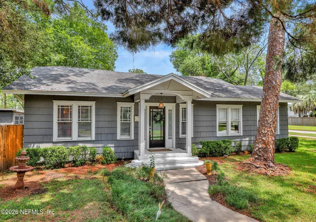 Photo 3 of Single family home for sale at 1225 Belvedere Ave, Jacksonville, FL 32205 | MLS# 2160743 | Listing updated on 2026-08-30