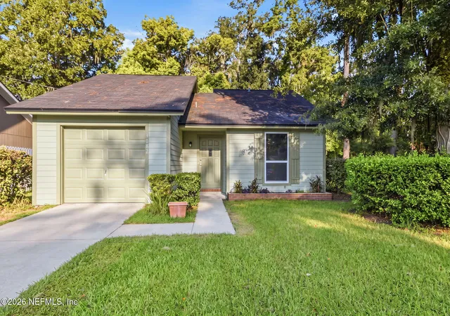 Single family home for sale at 3082 Parental Home Rd, Jacksonville, FL 32216 | MLS# 2160808