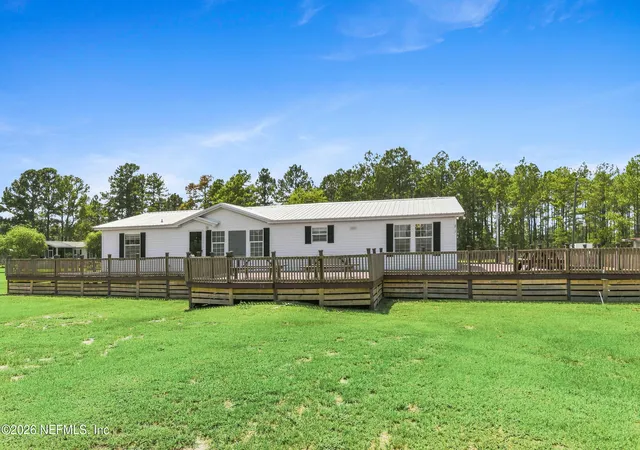 Photo 2 of Manufactured home for sale at 241826 County Rd 121, Hilliard, FL 32046 | MLS# 2160768 | Listing updated on 2026-08-19