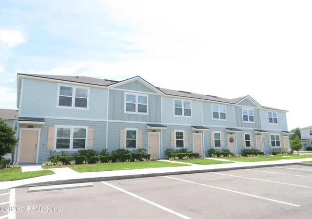 1st image of 624 Yellow Oaks Ln, Orange Park, FL 32065 | MLS# 2160894