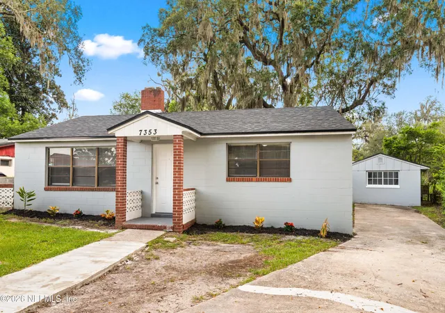 Photo 3 of Single family home for sale at 7353 Elwood Ave, Jacksonville, FL 32208 | MLS# 2160827 | Listing updated on 2026-09-16