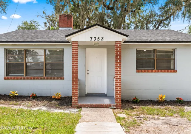 Photo 4 of Single family home for sale at 7353 Elwood Ave, Jacksonville, FL 32208 | MLS# 2160827 | Listing updated on 2026-09-16