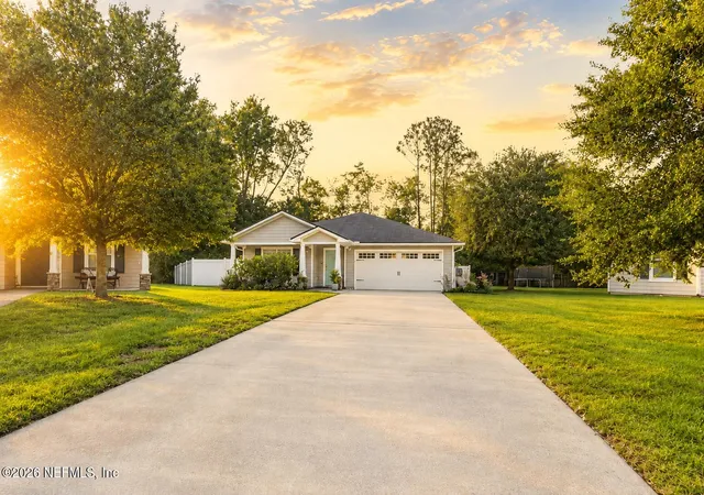 Photo 3 of Single family home for sale at 6983 Loris Ln, Jacksonville, FL 32222 | MLS# 2160902 | Listing updated on 2026-08-30