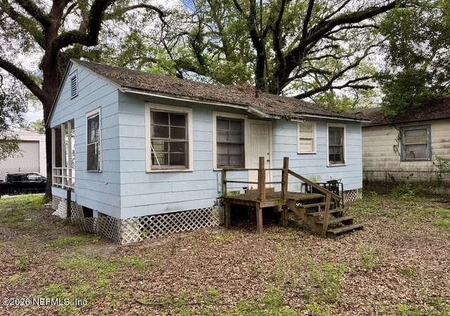 Photo 3 of Sale Pending at 2068 Blair St, Jacksonville, FL 32206 | MLS# 2160851 | Listing updated on 2026-09-08