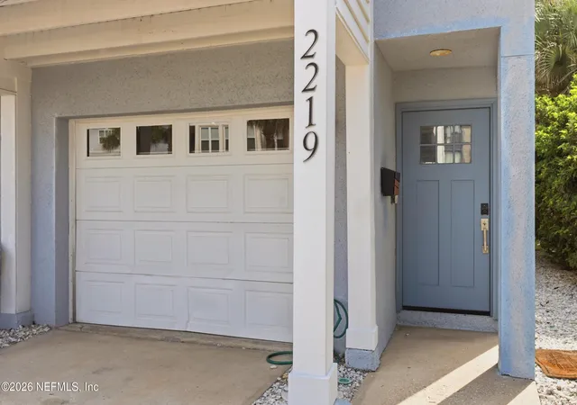 3rd image of 2219 1St St S, Jacksonville Beach, FL 32250 | MLS# 2160898