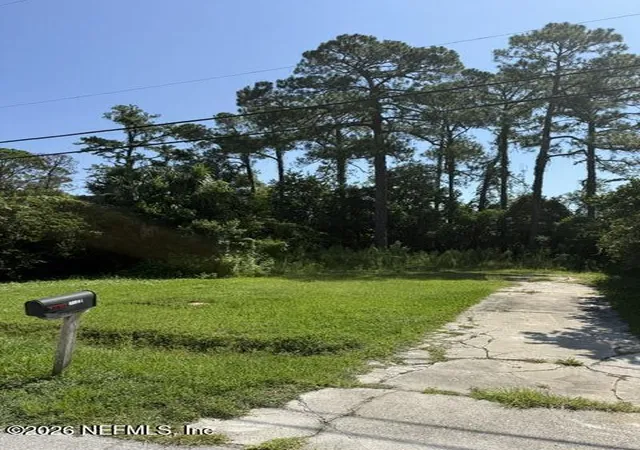 2nd image of 2947 Brackridge Blvd E, Jacksonville, FL 32216 | MLS# 2160923