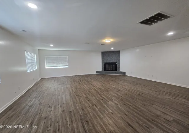 4th image of 7570 Strato Rd, Jacksonville, FL 32210 | MLS# 2160993