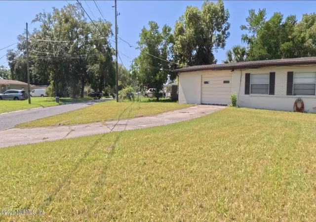 26th image of 6230 Commodore Dr, Jacksonville, FL 32244 | MLS# 2161078