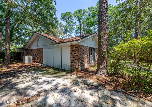 3rd image of 3057 Shady Dr, Jacksonville, FL 32257 | MLS# 2161068