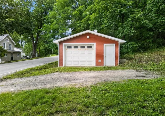 21st image of 6021 Whitings Corners Rd, Newark, NY 14513 | MLS# R1701008