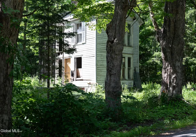 Photo 3 of Single family home for sale at 109 Rossman Hl Rd, Summit, NY 12175 | MLS# 202530323 | Listing updated on 2026-07-22