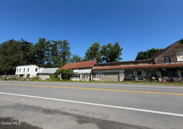Photo 3 of Single family home for sale at 3463 3466 Ny 67, Buskirk, NY 12028 | MLS# 202530549 | Listing updated on 2026-07-20