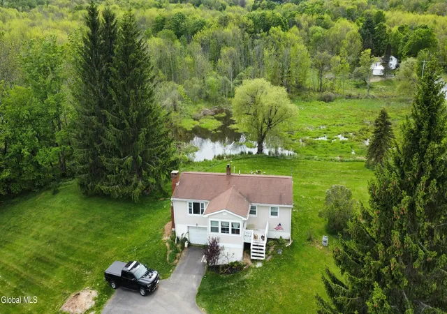Photo 31 of Single family home for sale at 693 Ny 10, Stamford, NY 12167 | MLS# 202530844 | Listing updated on 2026-08-03