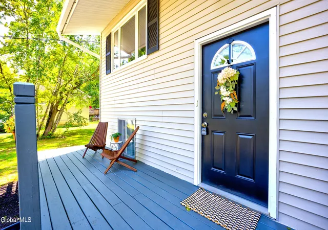 Photo 2 of Sale Pending at 17 Red Coach Trl, Ballston Spa, NY 12020 | MLS# 202622505 | Listing updated on 2026-08-25