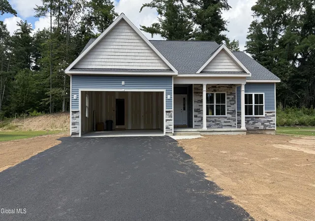 Photo 3 of Single family home for sale at 2023 Philomena Dr, Schenectady, NY 12303 | MLS# 202611772 | Listing updated on 2026-09-18