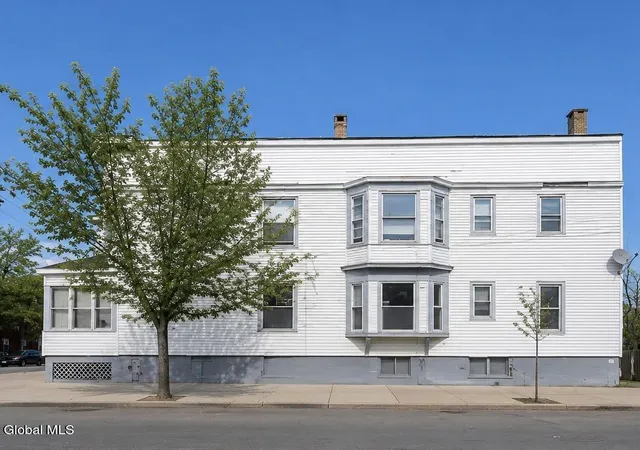 3rd image of 1 N Manning Blvd, Albany, NY 12206 | MLS# 202624306