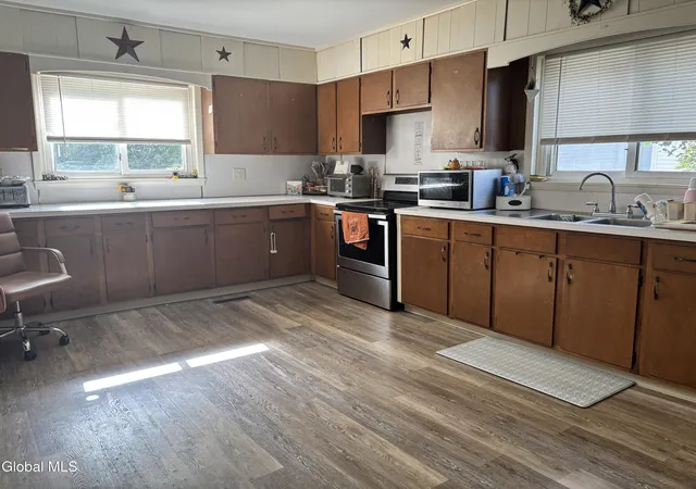 Photo 2 of Single family home for sale at 109 Rose St, Cobleskill, NY 12043 | MLS# 202619114 | Listing updated on 2026-08-19