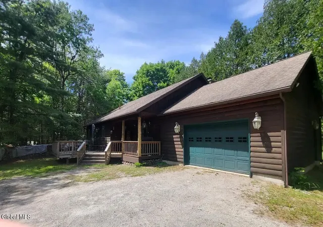 2nd image of 17 Hawkins Ln, Brant Lake, NY 12815 | MLS# 202614463