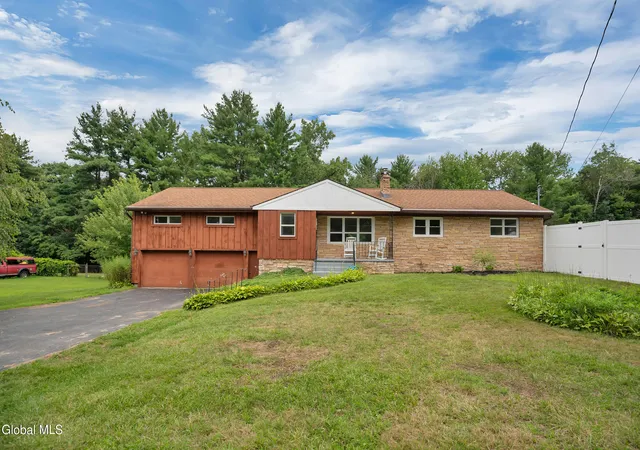 Photo 1 of Single family home for sale at 969 Grooms Rd, Rexford, NY 12148 | MLS# 202623579 | Listing updated on 2026-09-18