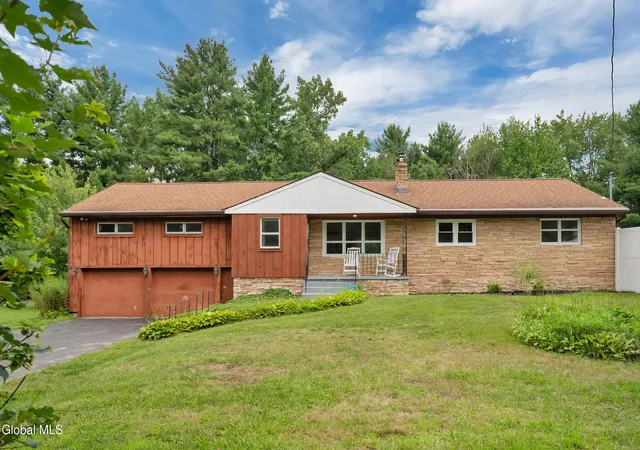 Photo 2 of Single family home for sale at 969 Grooms Rd, Rexford, NY 12148 | MLS# 202623579 | Listing updated on 2026-09-18
