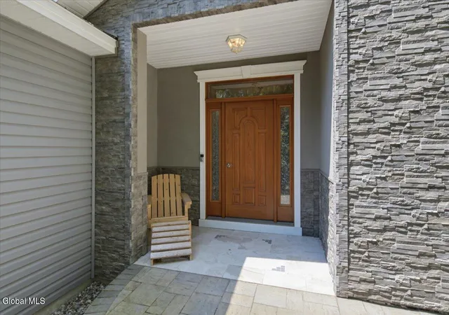 4th image of 7 Thornapple Dr, Gansevoort, NY 12831 | MLS# 202623892
