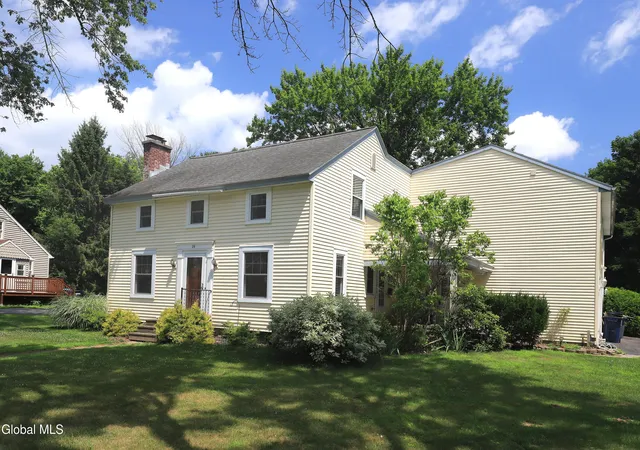 Photo 2 of Sale Pending at 26 Gleason Rd, Schenectady, NY 12302 | MLS# 202622158 | Listing updated on 2026-08-10