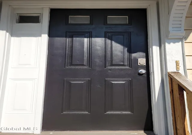 5th image of 607 Nott St, Schenectady, NY 12308 | MLS# 202622297