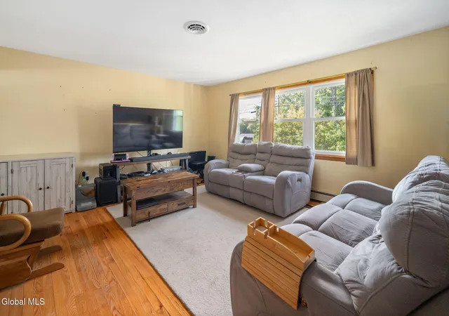 Photo 3 of Sale Pending at 1358 Maple Hl Rd, Castleton On Hudson, NY 12033 | MLS# 202622236 | Listing updated on 2026-09-09