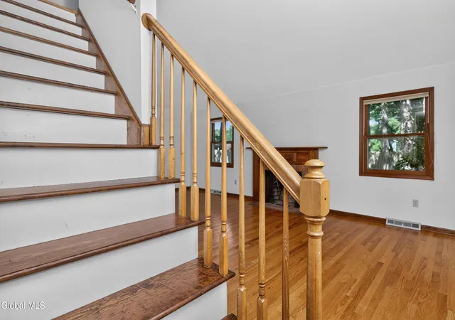 Photo 4 of Sale Pending at 412 Persimmon Dr, Schenectady, NY 12303 | MLS# 202622781 | Listing updated on 2026-08-03