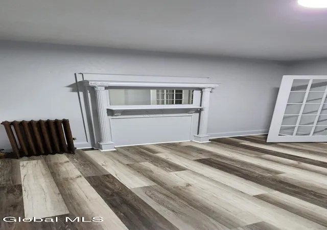 Listing Photo 4 - Condo for sale in building located at 846 Union St, Schenectady, NY 12308
