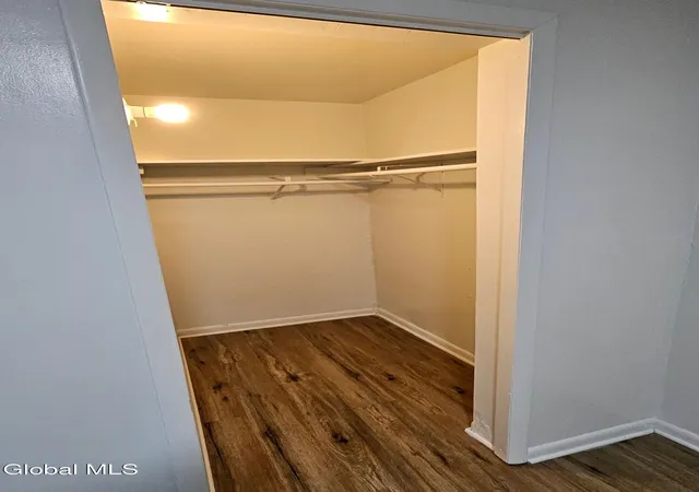 Listing Photo 4 - Condo for sale in building located at 850 Union St, Schenectady, NY 12308