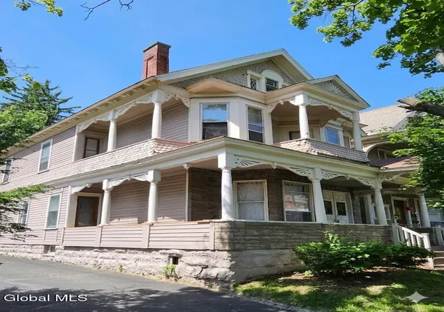 16th image of 836 Union St, Schenectady, NY 12308 | MLS# 202622345